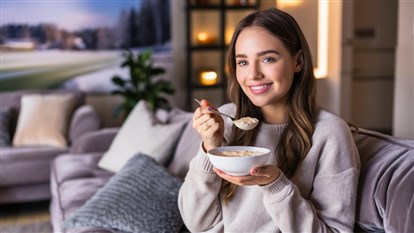 قرفة وشوفان على الفطور.. وصفة سحرية لتنظيم سكر الدم وتحفيز النشاط!