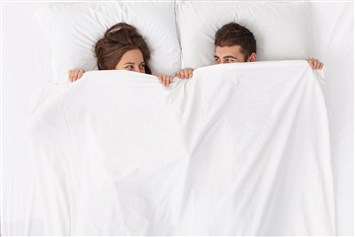 الانتصاب في العلاقة... هل هو دلالة على الحبّ؟