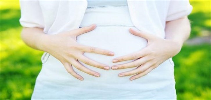Sohati بطن الحامل في الشهر الثاني