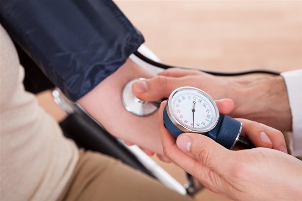 ضبط ضغط الدم