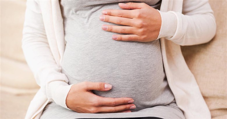 الحامل المصابة تنقل العدوى للجنين