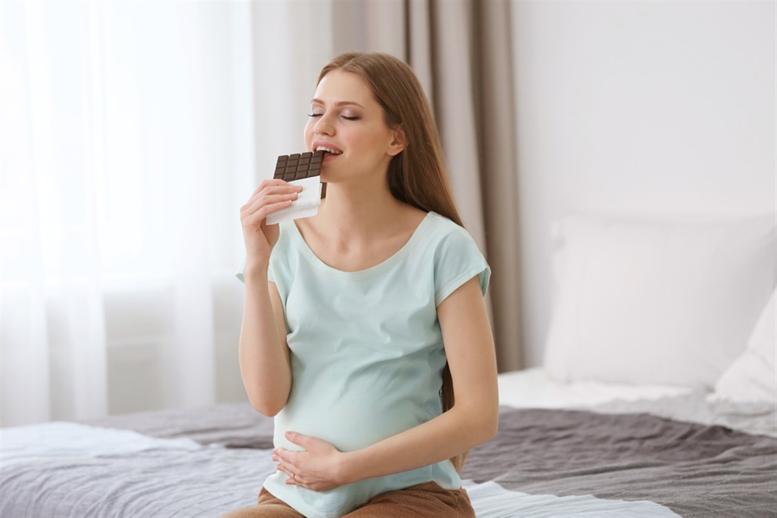 الشوكولاته الداكنة للحامل