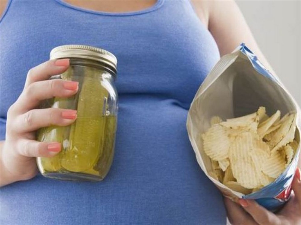 مخاطر الافراط في تناول الملح على الحامل