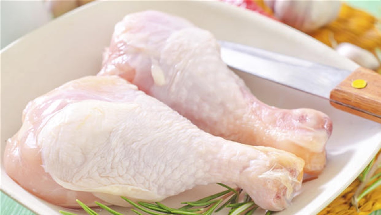 غسل الدجاج واللحوم قبل طهيها