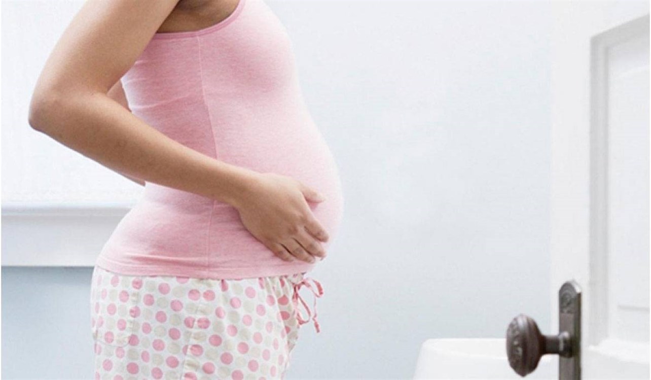 ما سبب كثرة التبول خلال الحمل 