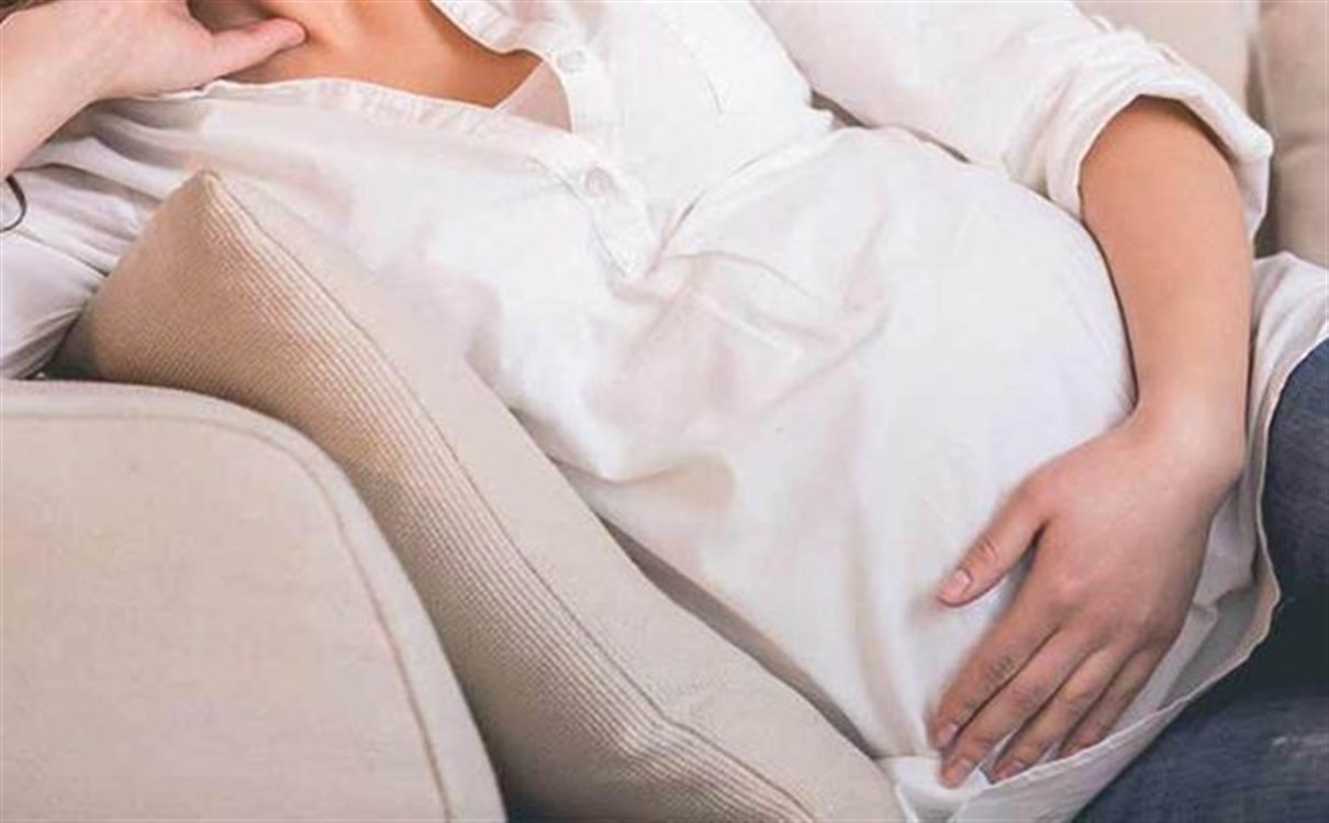 مشاكل الشهر الرابع من الحمل