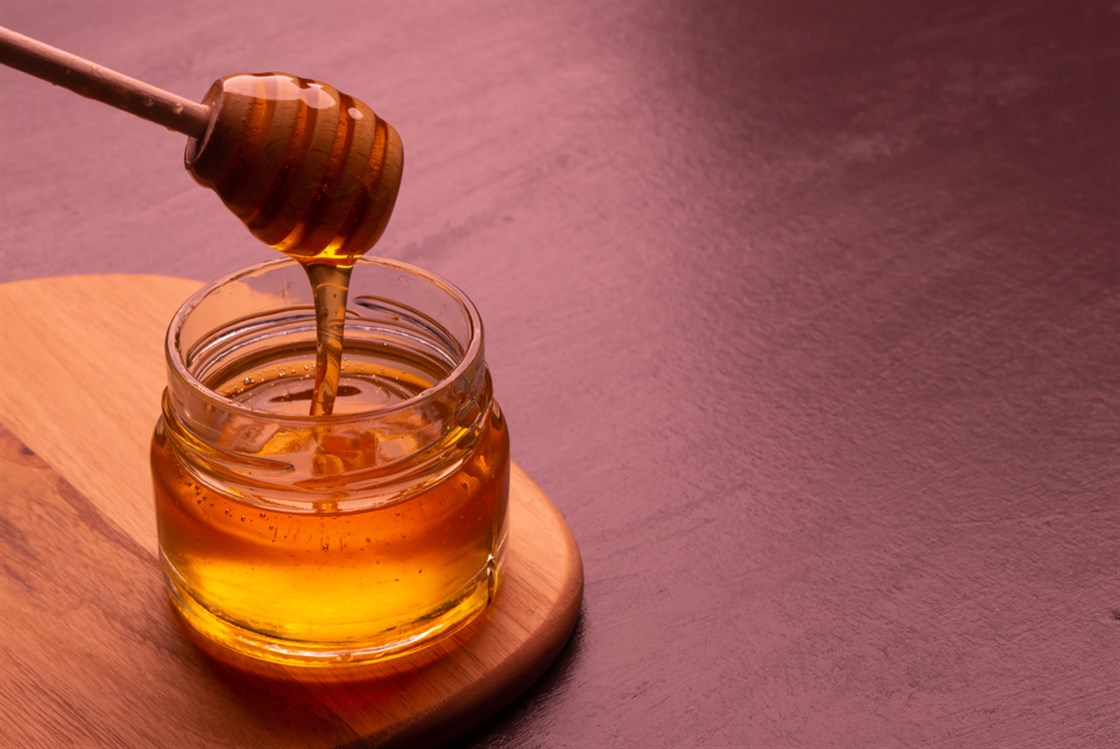  هل العسل يرفع السكر