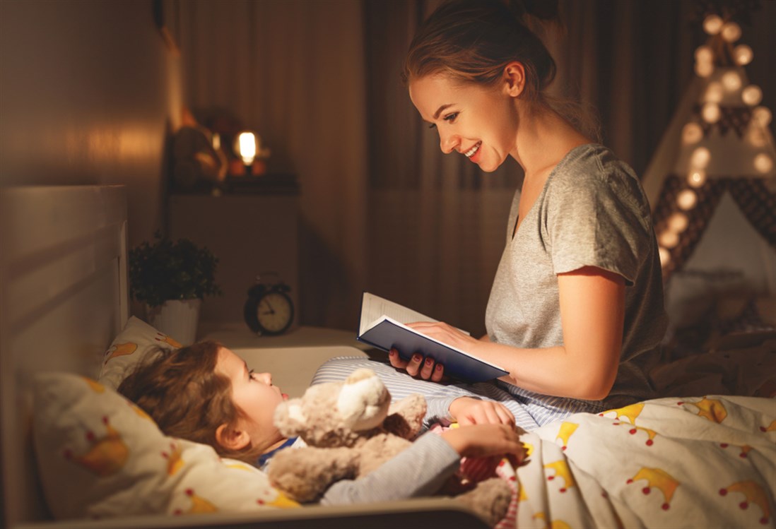 فوائد القصص قبل النوم للاطفال